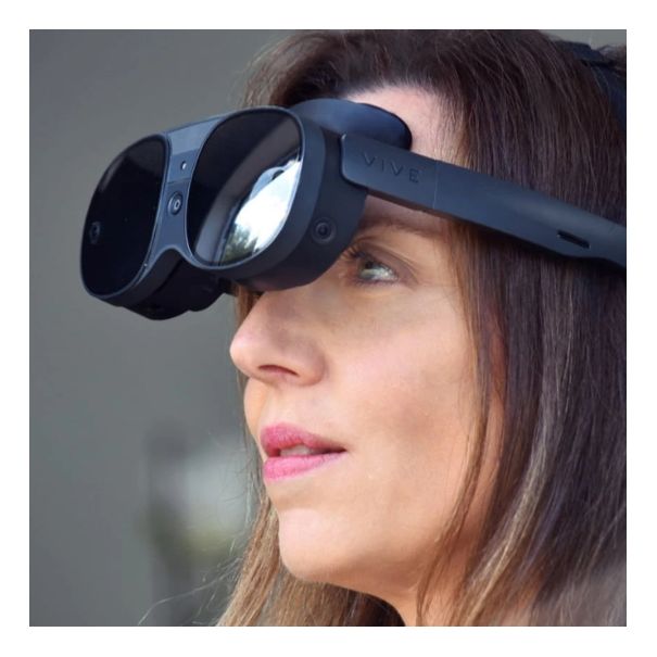 Vive XR Elite Guarnizione facciale per realtà mista in azione