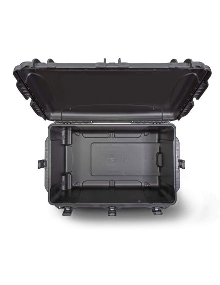 Nanuk 975 with padded divider empty