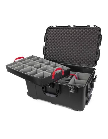 Nanuk 975 with padded divider open