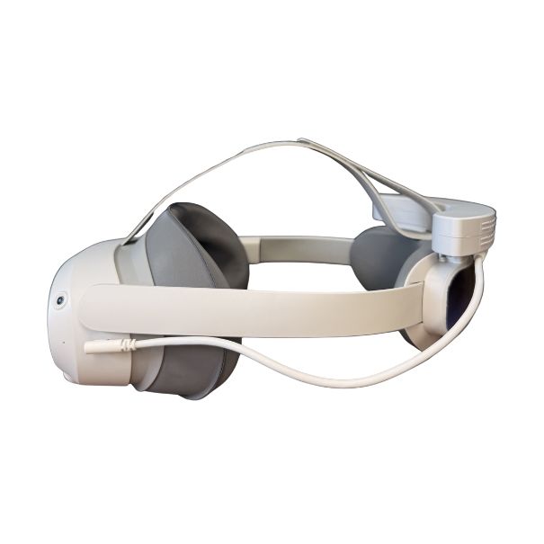 Ggenies – VR Ultimate Power Bank am Headset, Ansicht von links