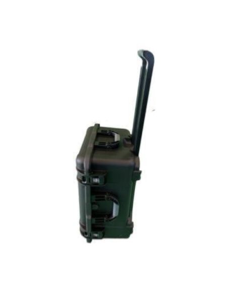 Nanuk 975 + Foam for 6 Vive Focus Vision for transport side view