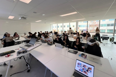 Utilisation d'appareils AR/VR par des &eacute;tudiants