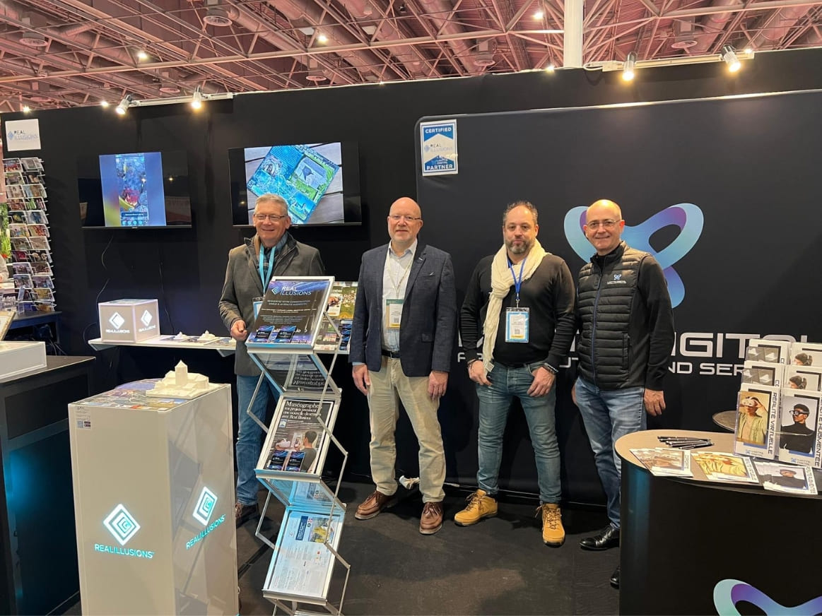 Stand Matts Digital e Real Illusions, visto da destra